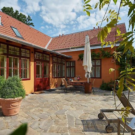 Villa Tranquillini Auf Gut Guntrams Schwarzau am Steinfelde Buitenkant foto